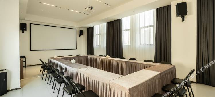 优范酒店(博白鼎华广场店)图片