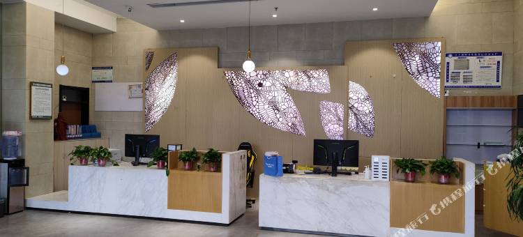 万嘉柏悦酒店(阜阳高铁西站师范大学店)图片