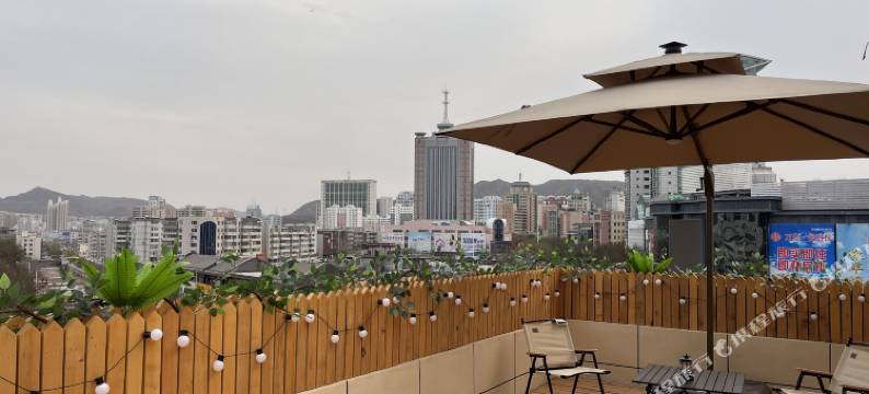 森家·设计师民宿(承德避暑山庄二仙居商业街店)图片