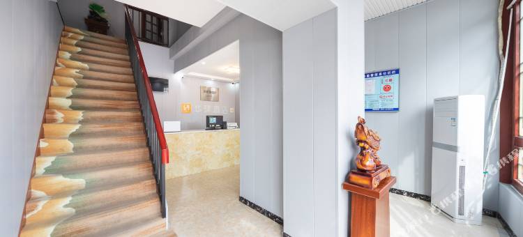 如家·华驿酒店(开封清明上河园店万岁山大宋武侠城店)图片