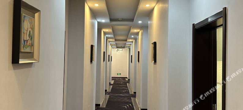 鑫鼎商务宾馆(敦化高铁站店)图片