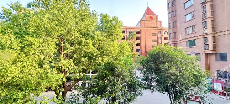 蜗牛商务酒店(长江商贸城滁州学院店)图片