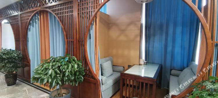 艾家商务酒店(火车北站店)图片