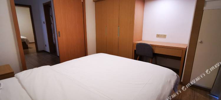 万宁春风十里LOFT精品民宿(万宁高铁站店)图片