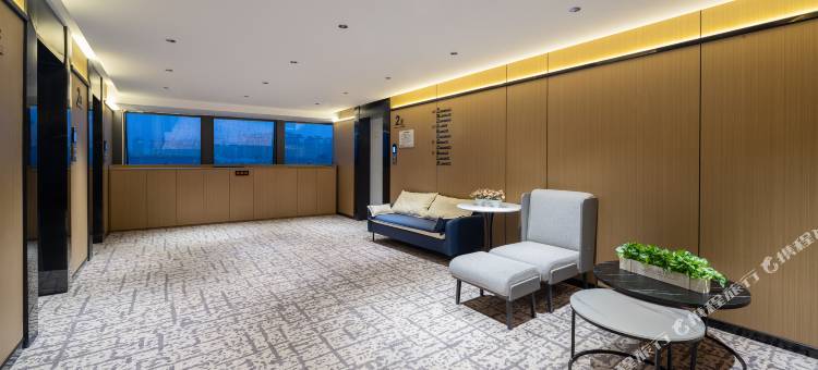 保山青华海观景酒店(青华大厦店)图片