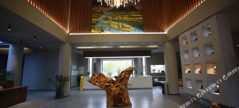 艺·川西文创酒店(甘孜店)图片