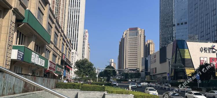 青岛靓颜轻奢公寓(青岛CBD万达店)图片