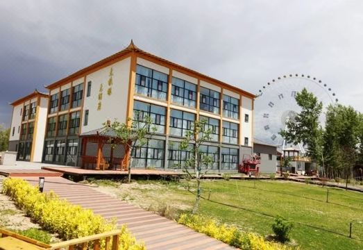 太极眼大酒店外景图