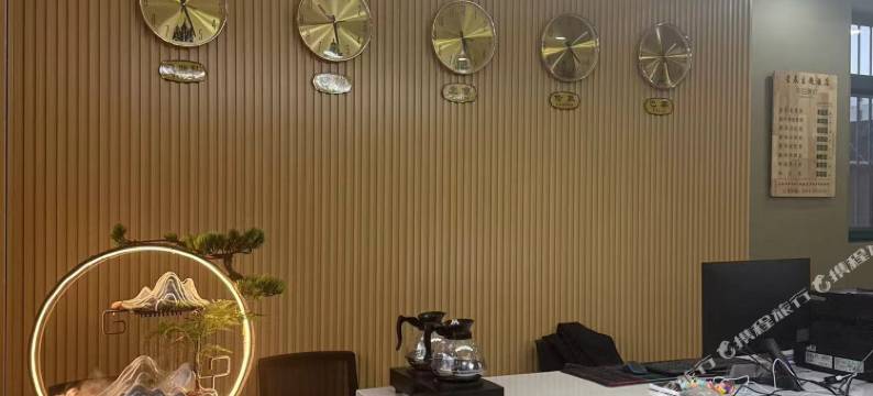 星辰主题酒店(晋中太谷信息学院店)图片