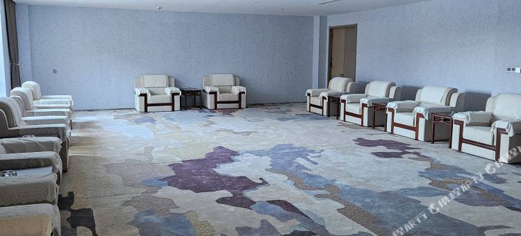 云龙栖大酒店(果子沟观景台店)图片