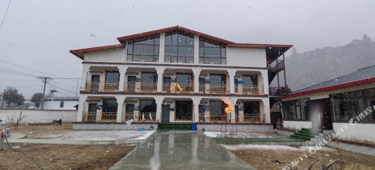 遇见圣途精品民宿图片