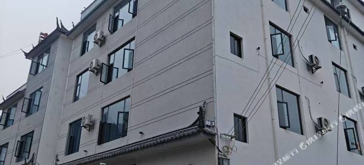 玉龙和满酒家(巨甸镇店)图片