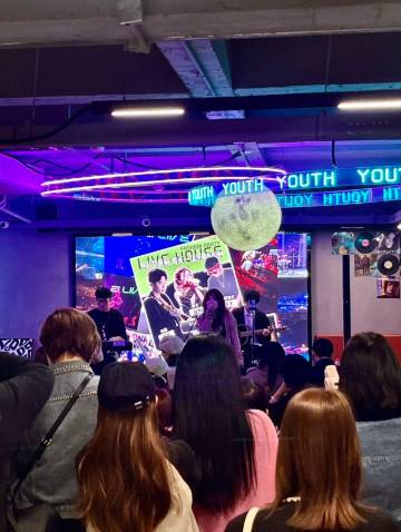 旅小二青年酒店(西湖湖滨定安路地铁站店)图片