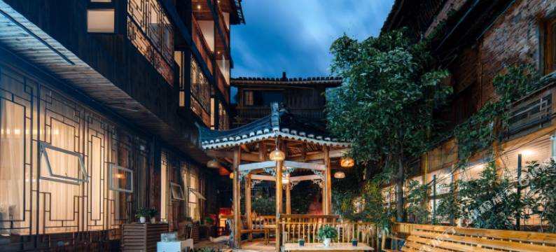 苗皇文化大酒店(西江千户苗寨五号风雨桥店)图片