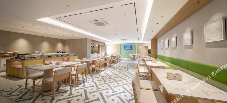 雷神电竞酒店(海阳汽车总站店)图片