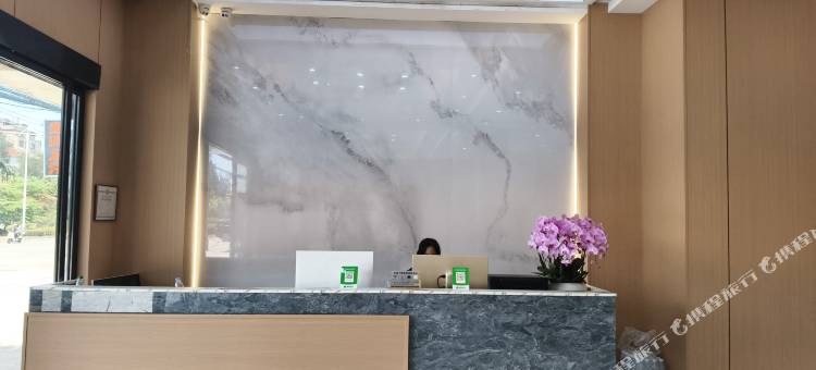 东兴栖悦海景酒店(万尾金滩店)图片