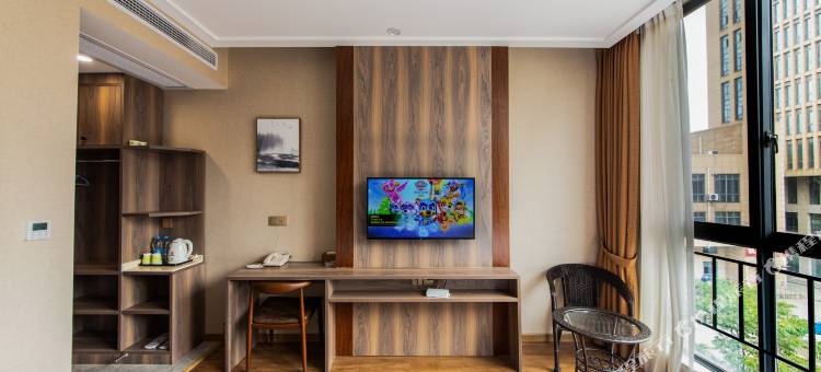 派柏·云酒店(郎溪新时代广场店)图片