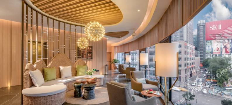 云涧酒店(重庆观音桥步行街轻轨站店)图片