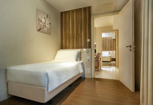 Oasia Suites Kuala Lumpur by Far East Hospitality Hotel Overview