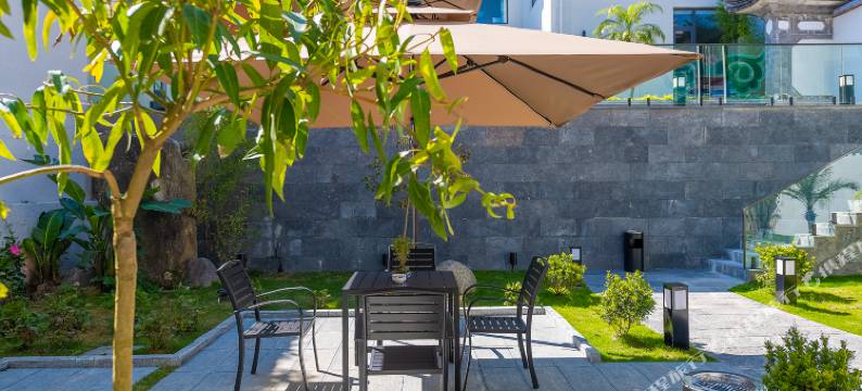 大理浣纱月·花园美宿(古城南门店)图片