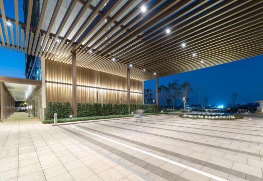 Platton ApartmentsHotel Overview