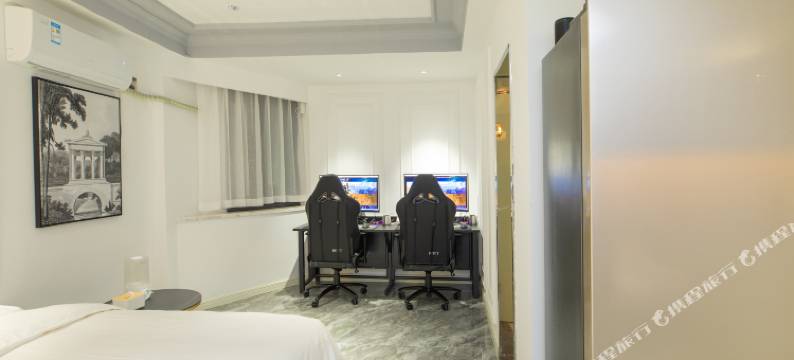 洛阳爱上电竞酒店(大卫城解放路地铁站店)图片