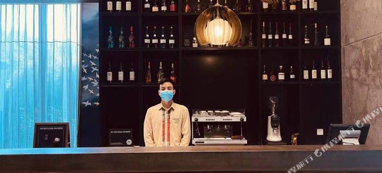 上海万信福朋喜来登酒店图片