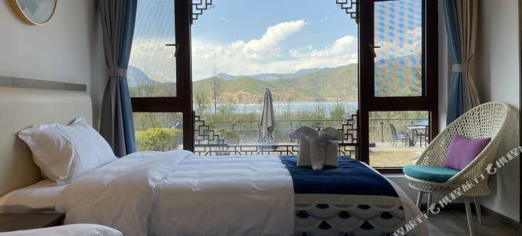 泸沽湖呀啦嗦庄园图片