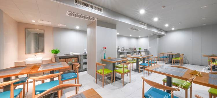 如家睿柏·云酒店(贵阳花果园白宫店)图片