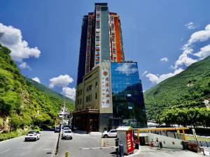 马尔康眼镜店怎么选？一份写给阿坝配镜人群的实用指南