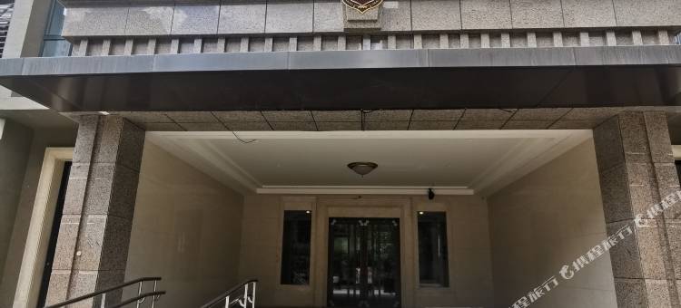 暖幢城宿酒店式公寓(群力王府井店)图片