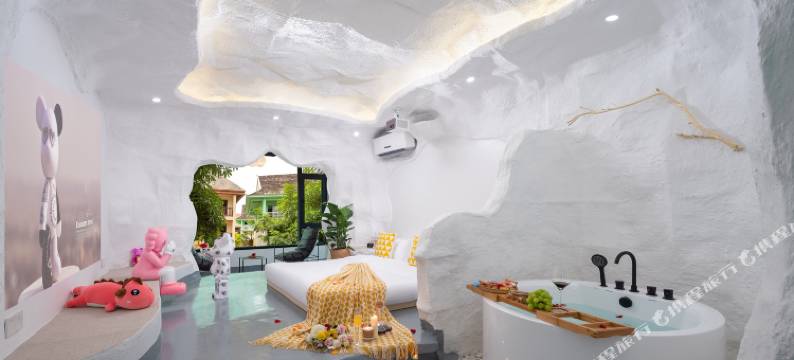 西双版纳景洪云栖艺宿(告庄星光夜市店)图片