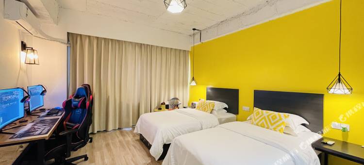 方柚电竞酒店(环城南路昆明火车站店)图片