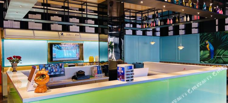 喜鹊CC酒店(温县新胖发祥店)图片