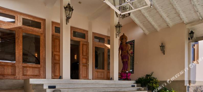 神圣别墅(The Divine Villa)图片