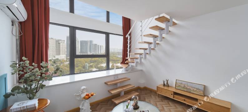 宅小猪LOFT设计师公寓(淮安金地中心万达广场店)图片