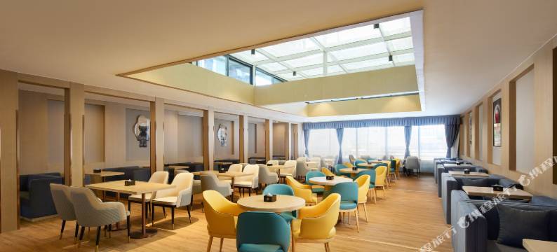 丰源世纪酒店(西昌月亮湖湿地公园沃尔玛时代广场店)图片