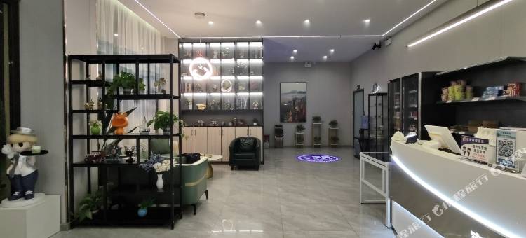 蜜柚酒店(月也公园店)图片