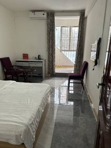 珠海北山公寓华发商都店