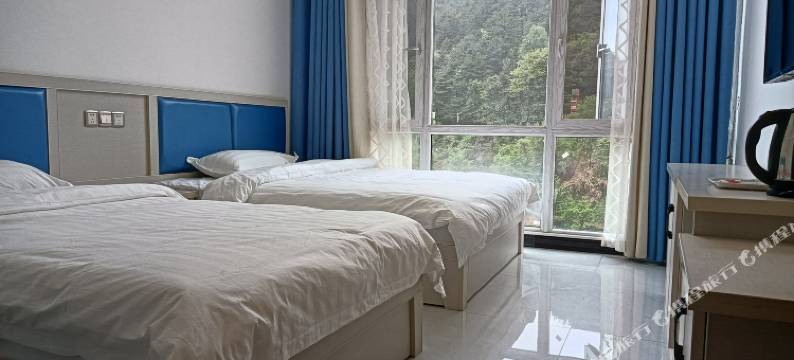 麻城市龟峰山朋来客栈图片