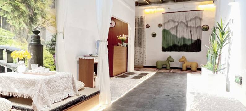 青牧元居(茶卡店)图片