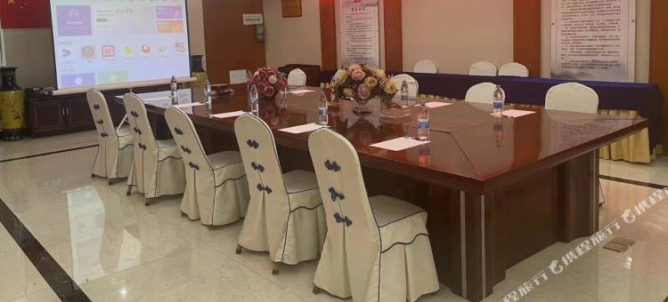 加曼酒店(蒸湘万达店)图片