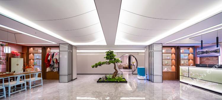 陌上轻居酒店(沁水汽车站店)图片