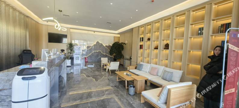 楠溪酒店(南街村金佰汇时代广场店)图片