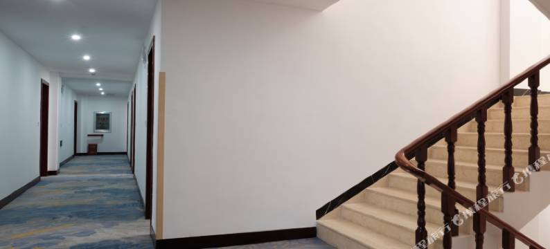 宾川欣禾酒店图片