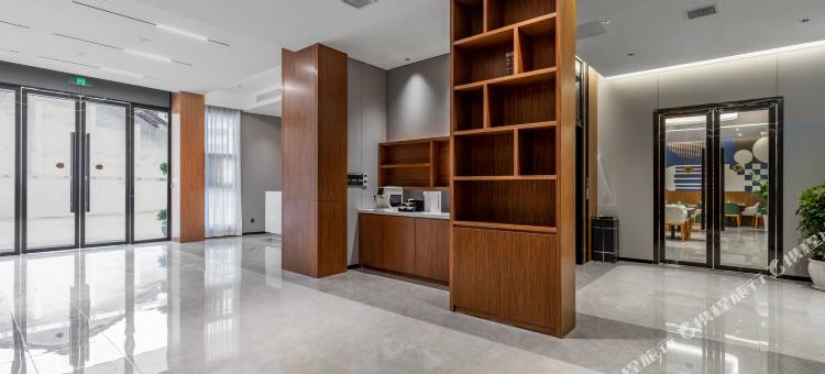 艾扉酒店(营山万达广场店)图片