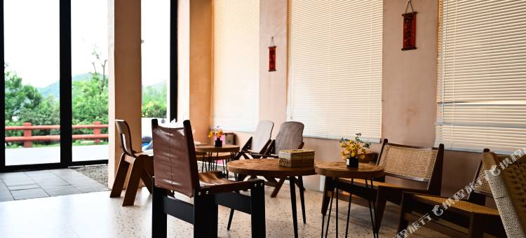 资兴壹息美宿(东江湖白廊景区店)图片