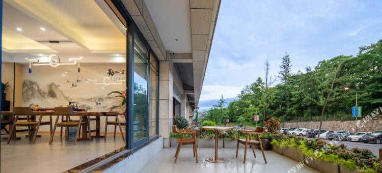 云海度假酒店(仙女山游客中心店)图片