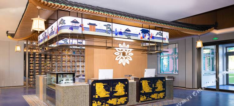 花筑·般蓝酒店(延吉朝鲜族民俗园恐龙王国店)图片
