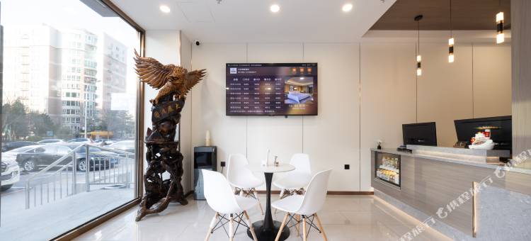 北京峰泰酒店(世纪金源购物中心蓝靛厂地铁站店)图片